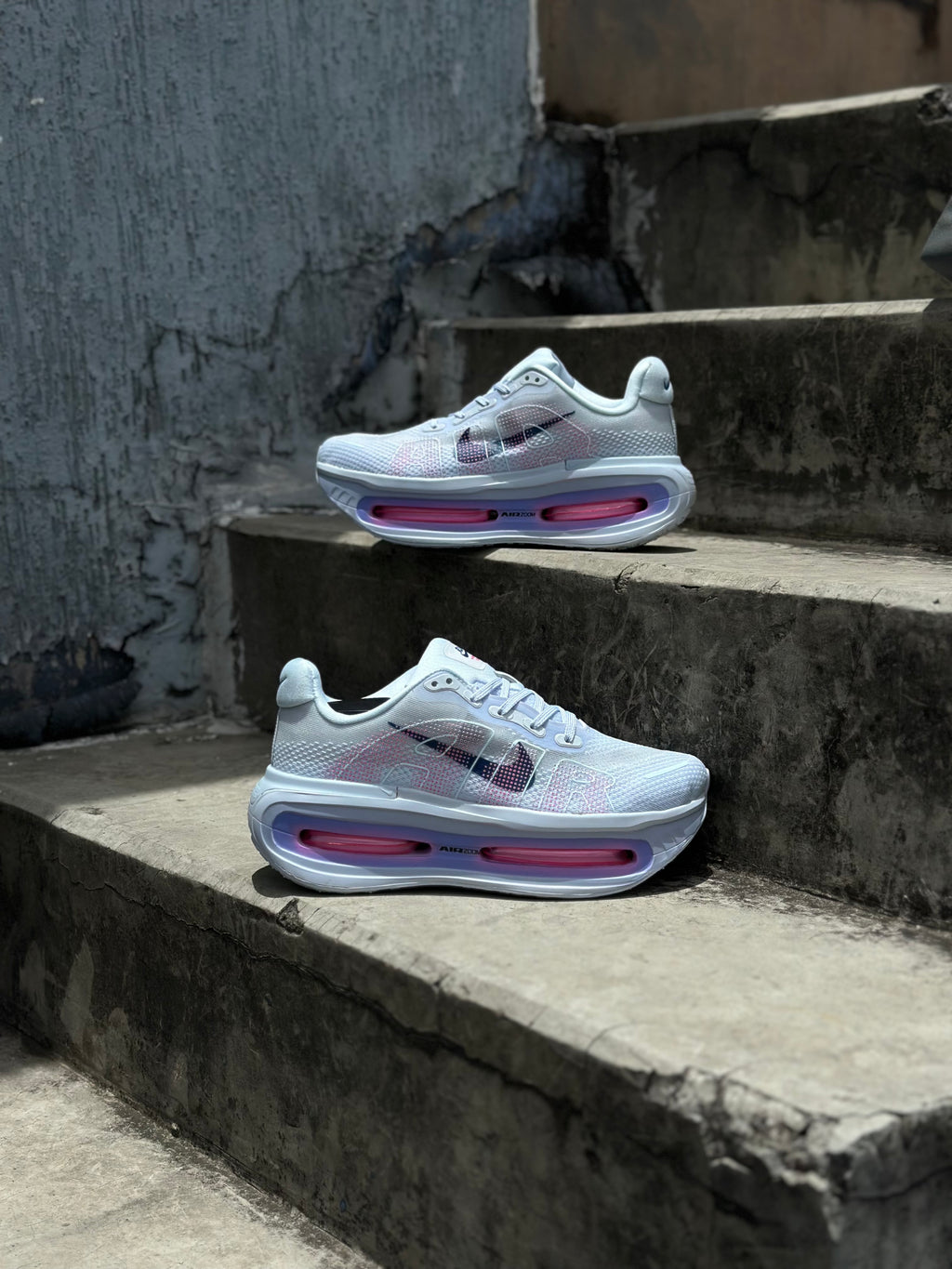 NIKE VOMERO PREMIUM