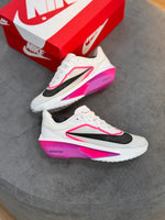 NIKE ZOOMFLY 6