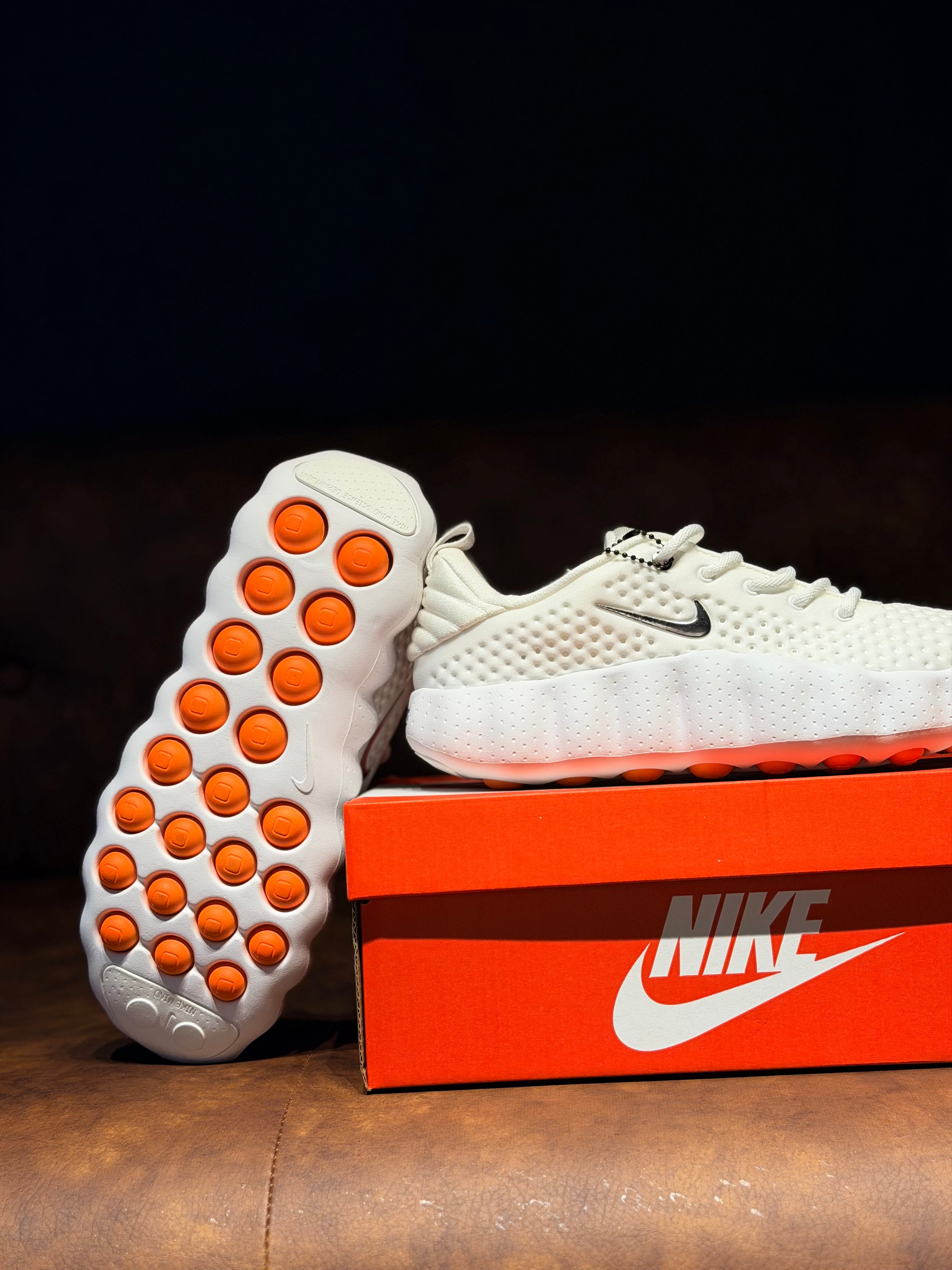 NIKE MIND BLANCA