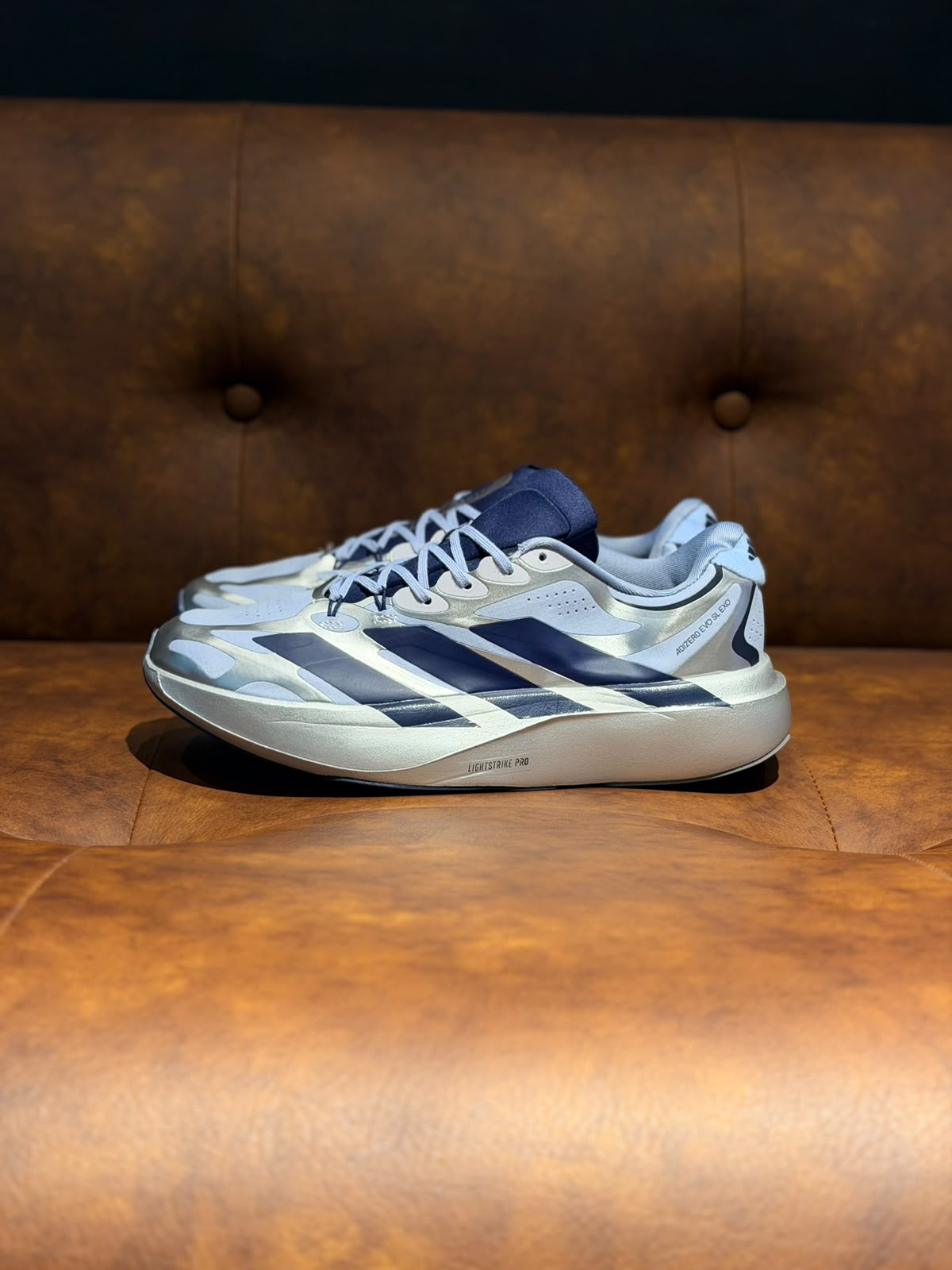 ADIZERO EVO EXO