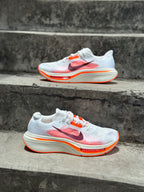 NIKE VOMERO