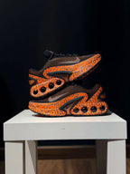 NIKE DN