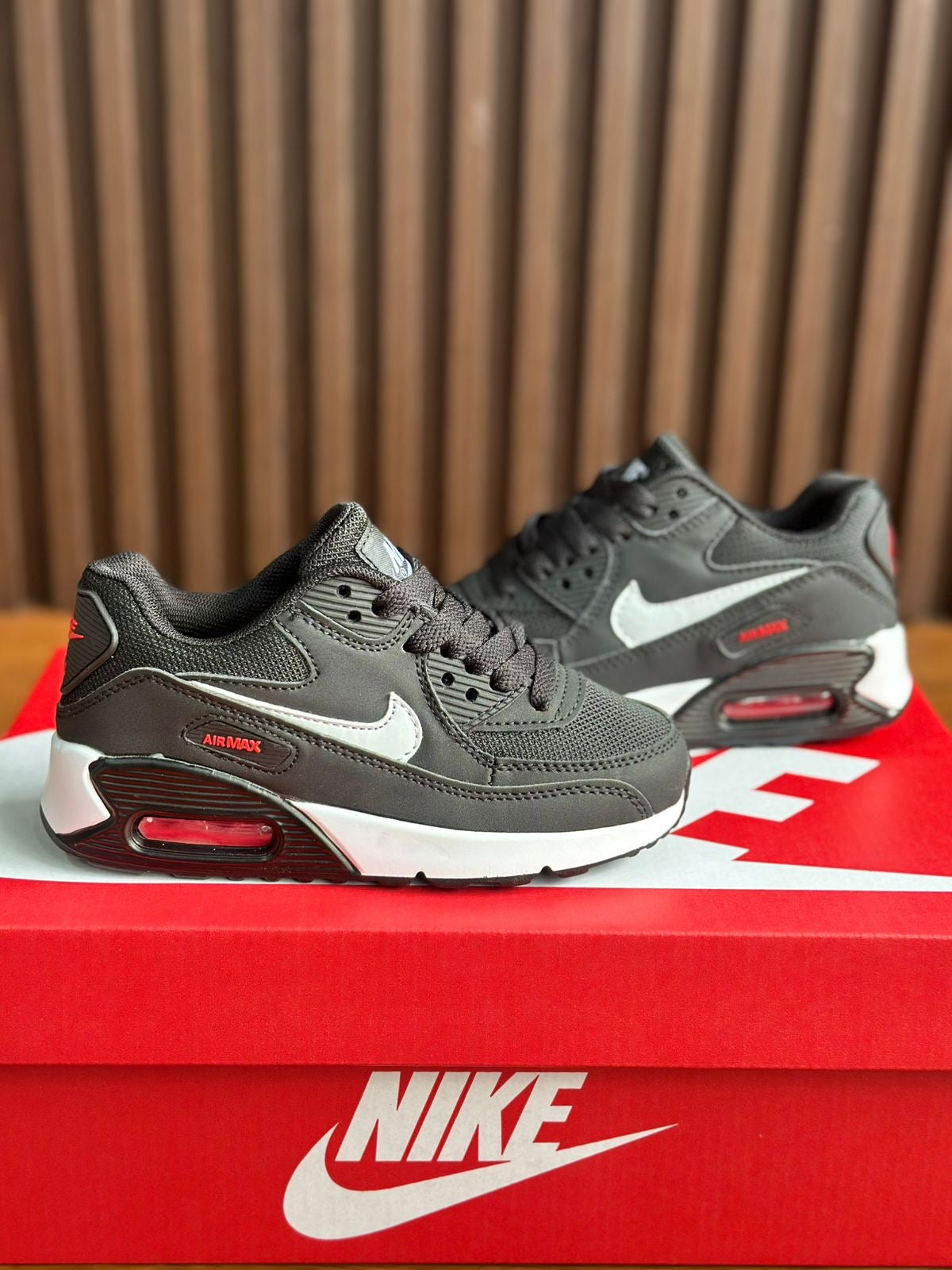 NIKE AIRMAX 90