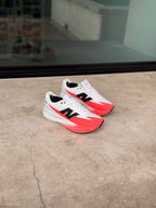 NEW BALANCE SC ELITE