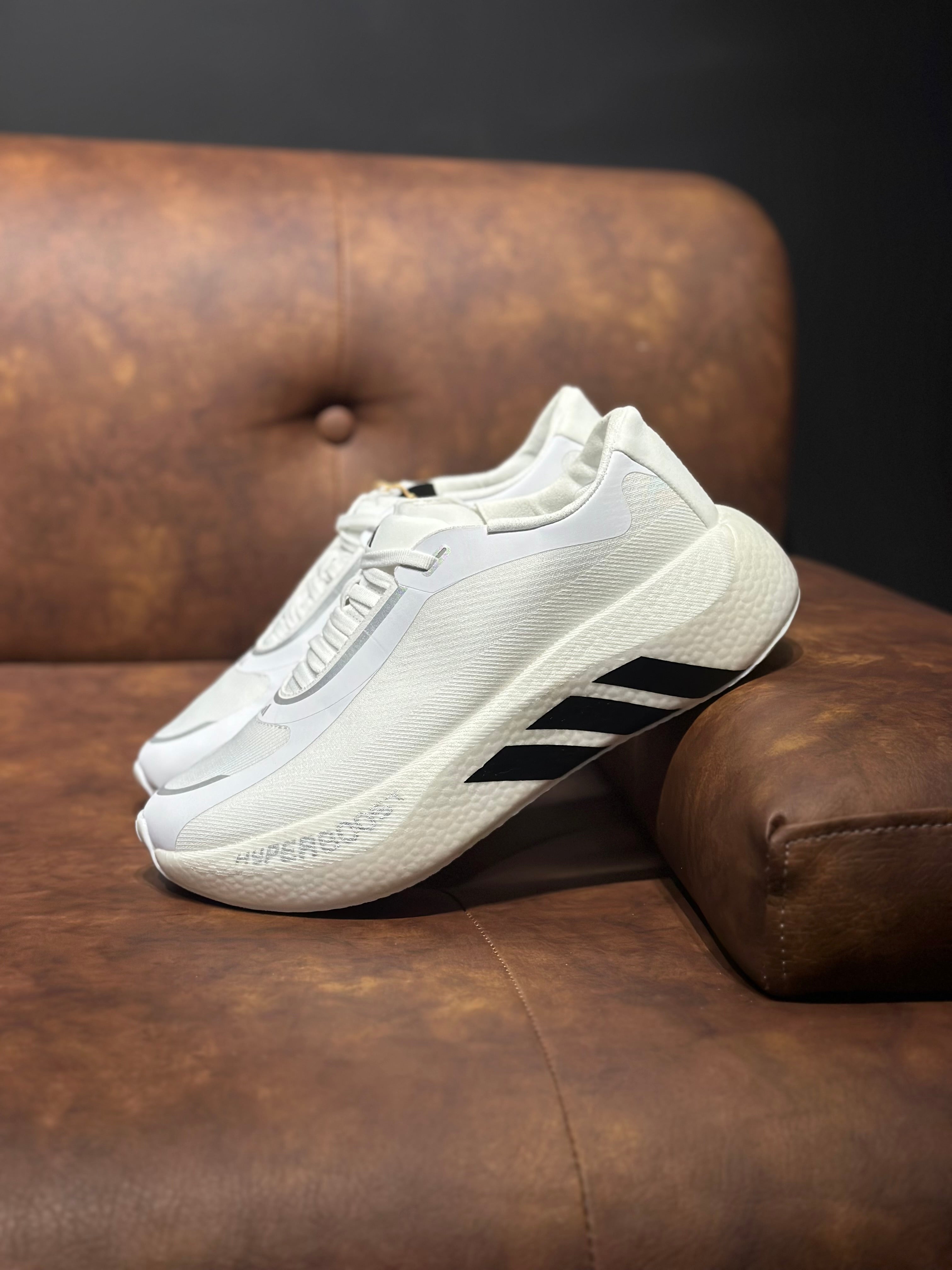 ADIDAS HYPERBOOST