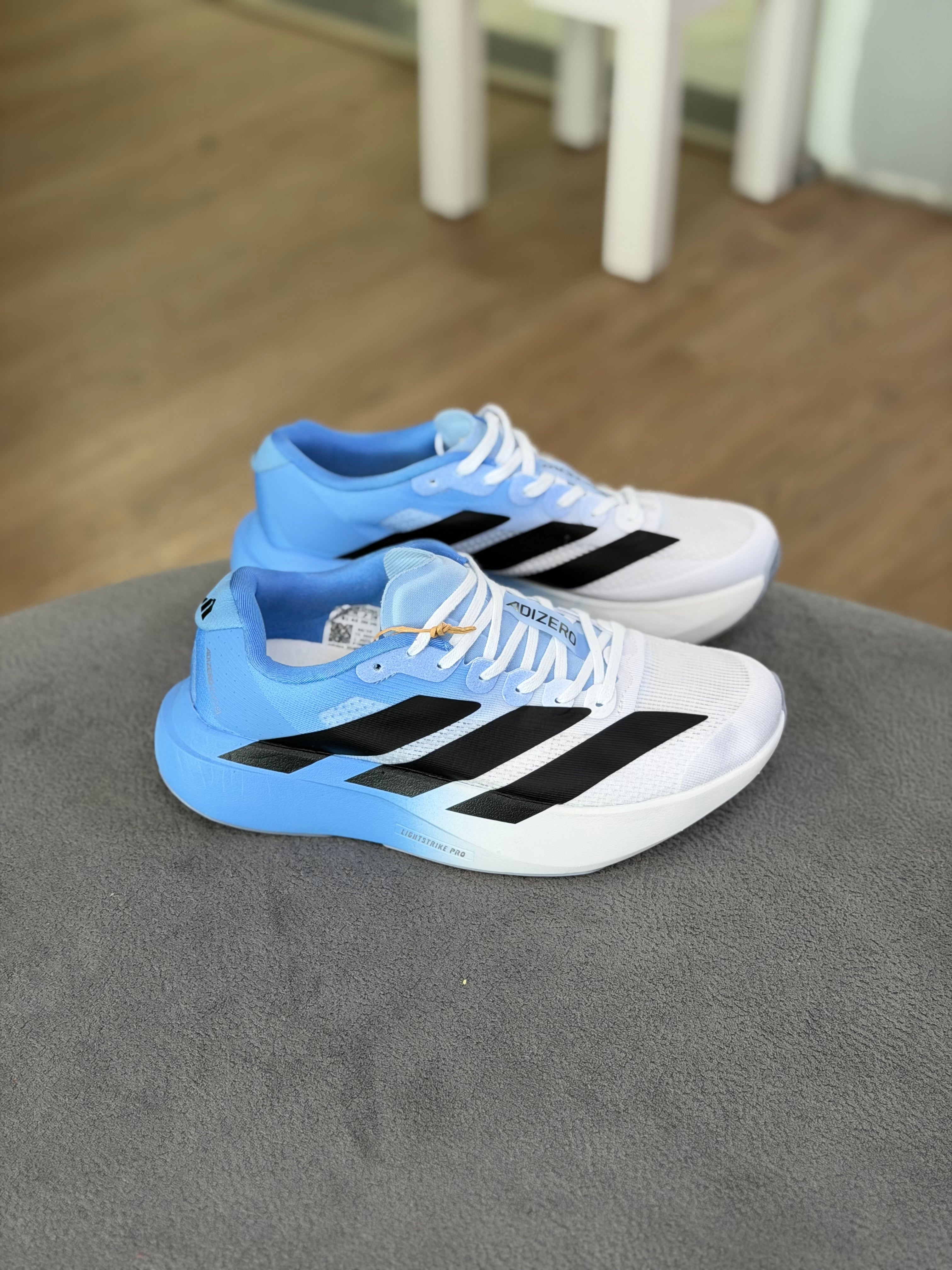 ADIDAS SL
