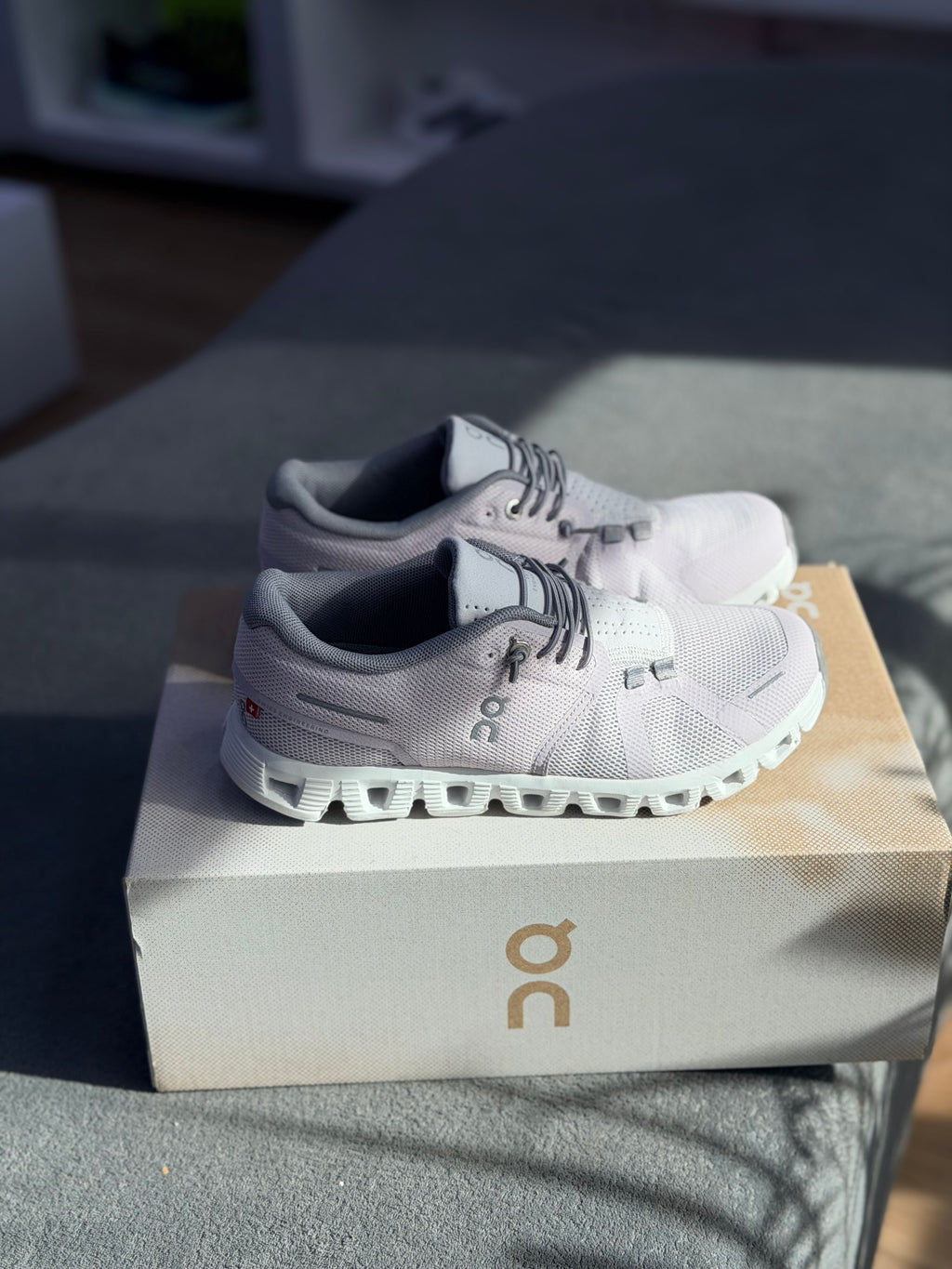ON CLOUD 6 ROSA