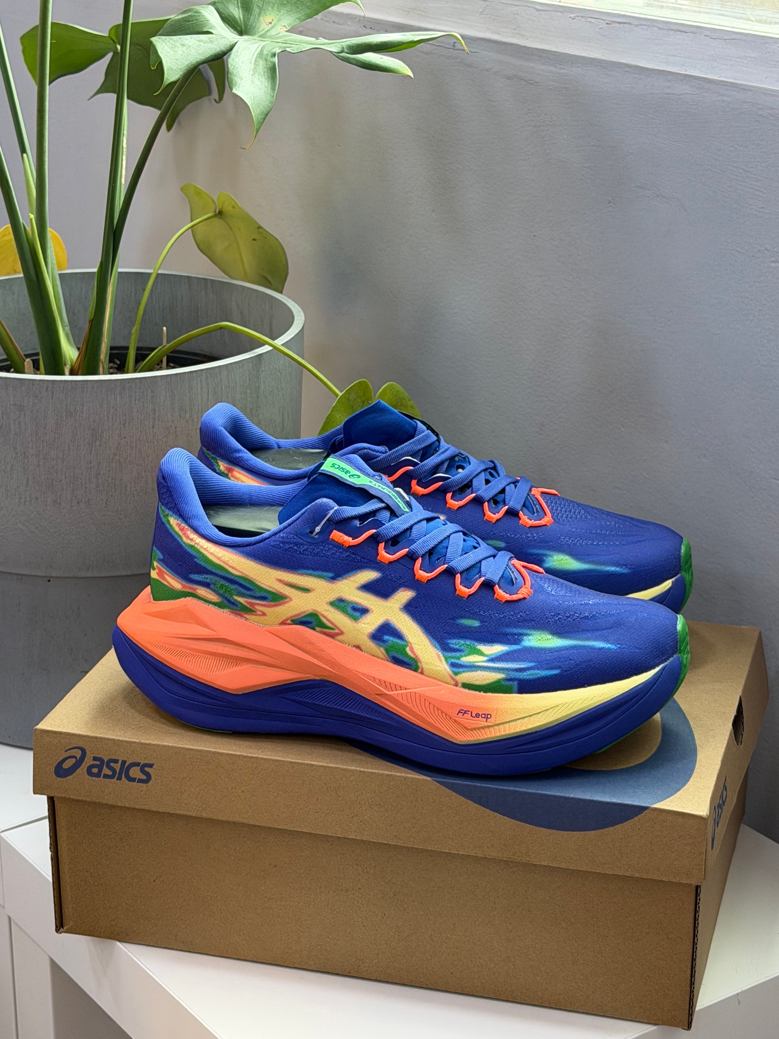 ASICS SUPERBLAST