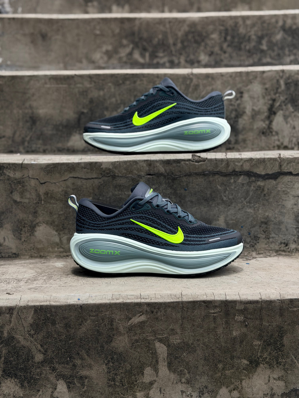 NIKE VOMERO PLUS