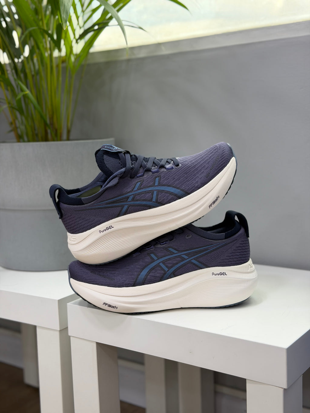 ASICS NIMBUST 27