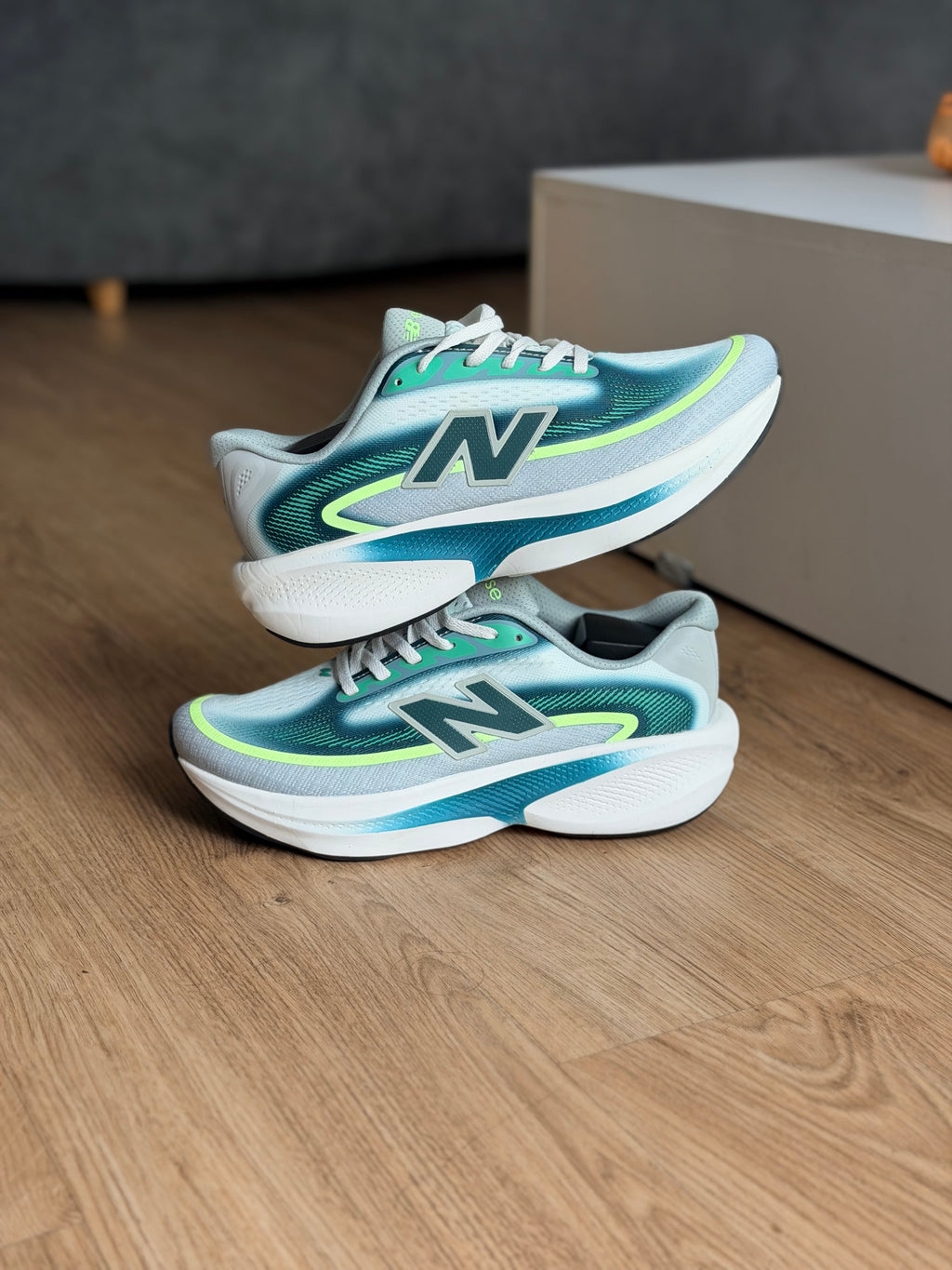NEW BALANCE ELLIPSE V1