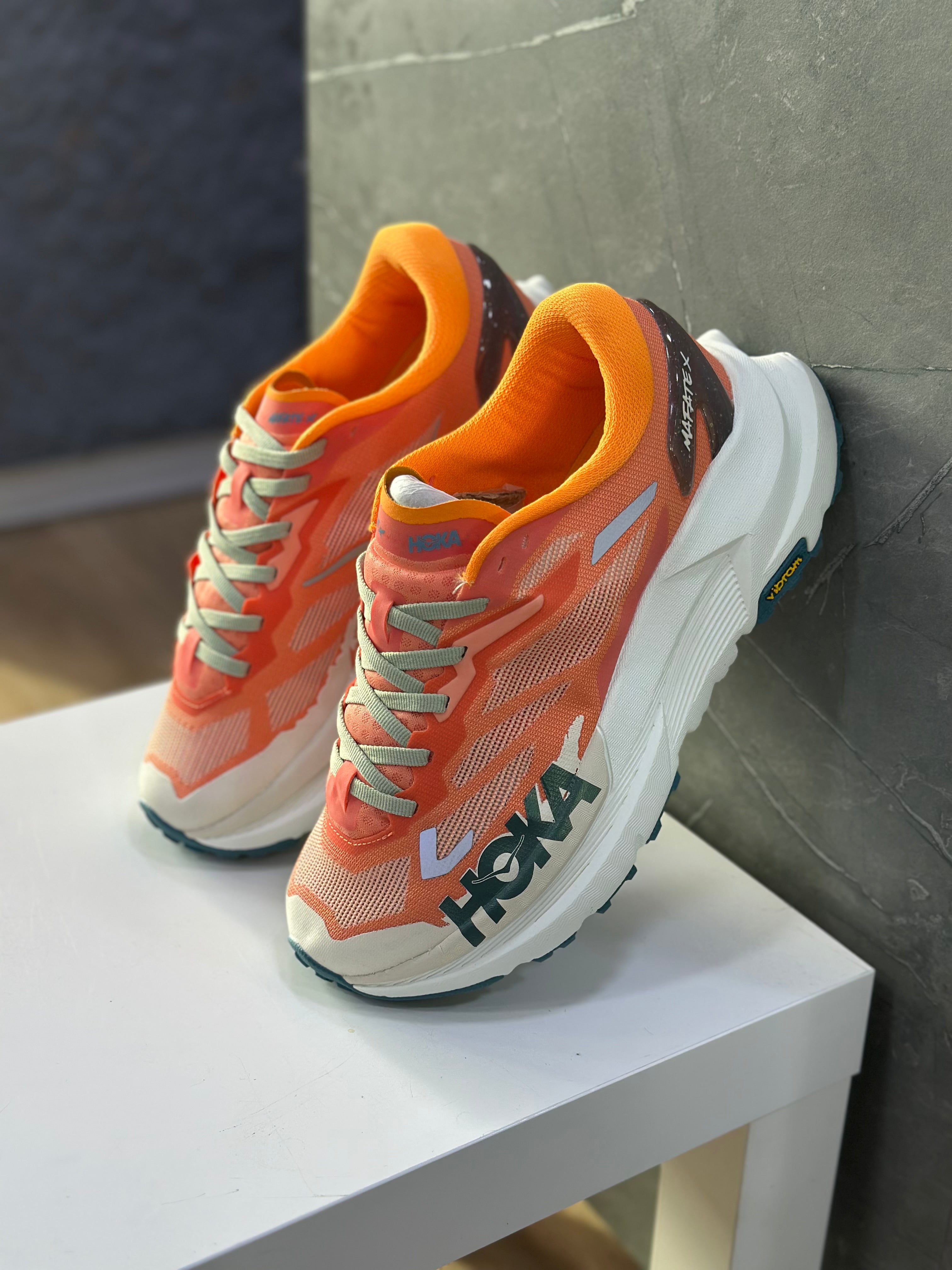 HOKA MAFATE X