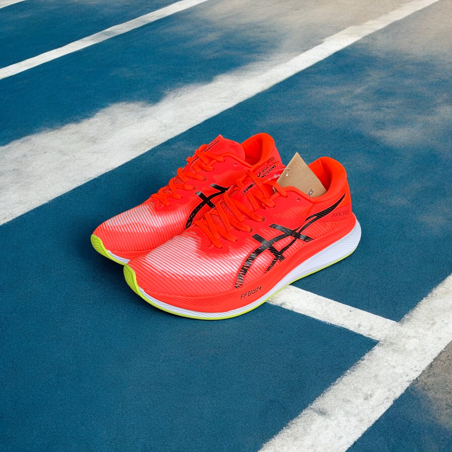 ASICS MAGICSPEED