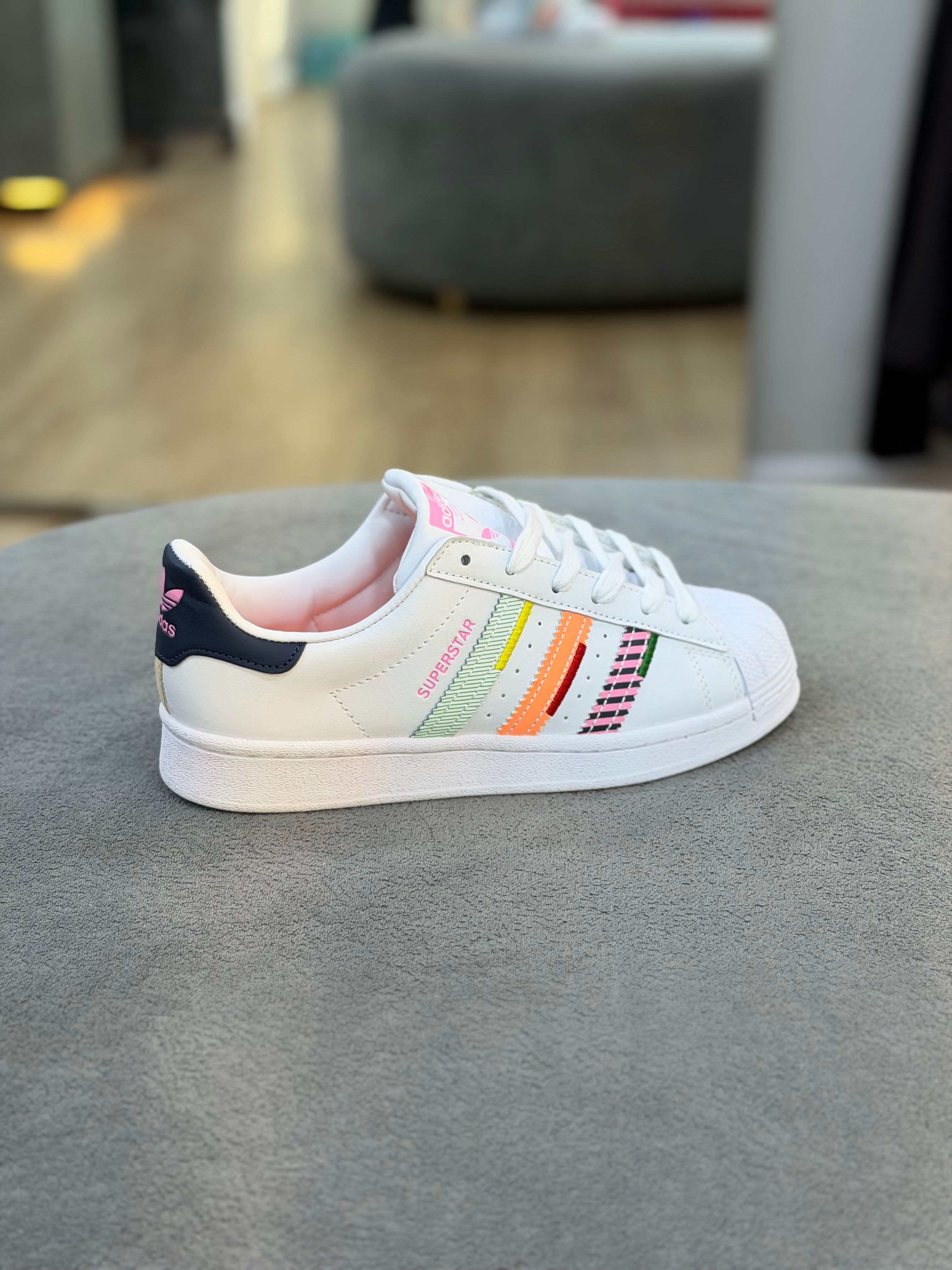 SUPERSTAR COLO