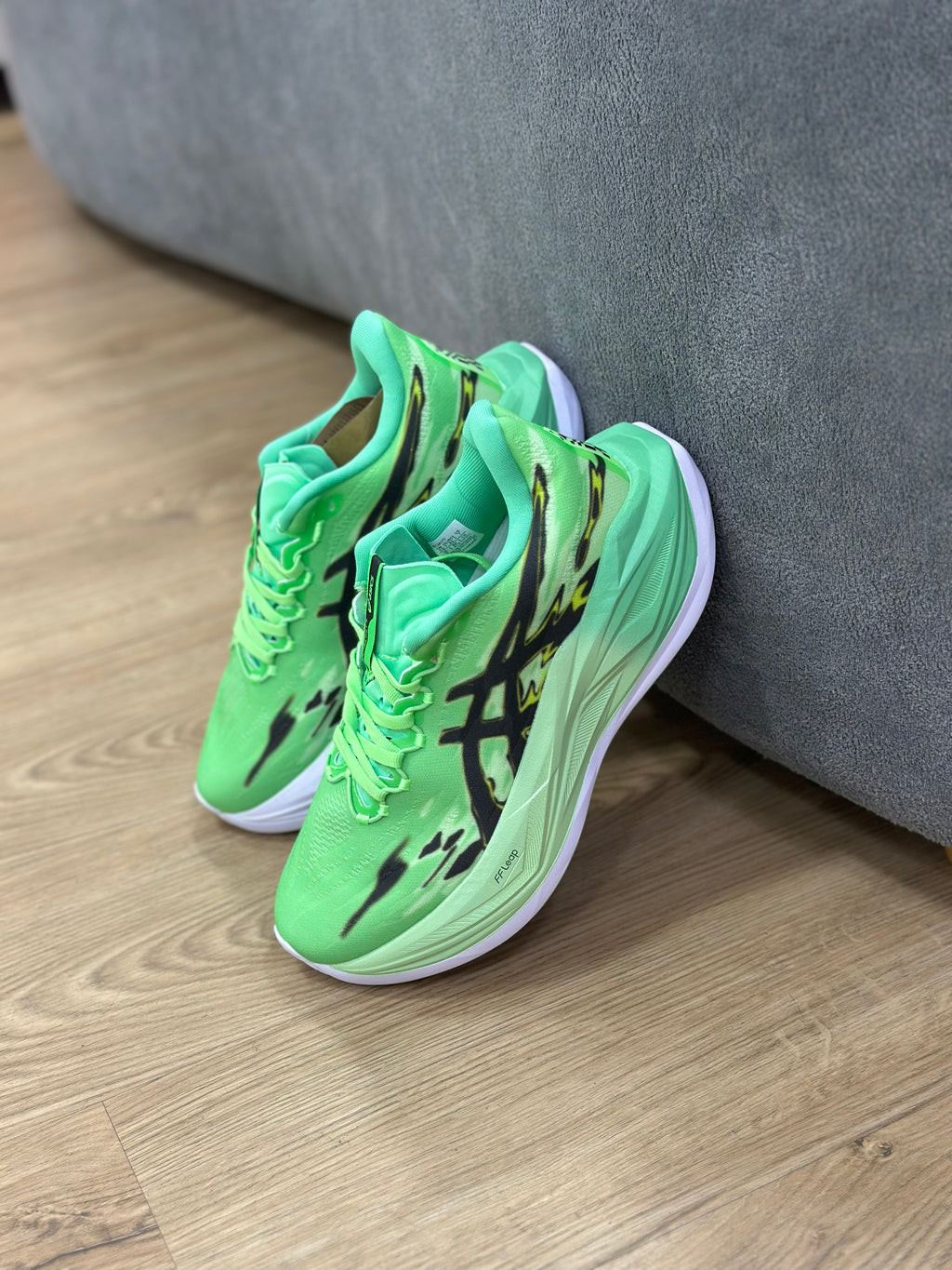 ASICS SUPERBLAST 3
