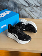 HOKA CLIFT