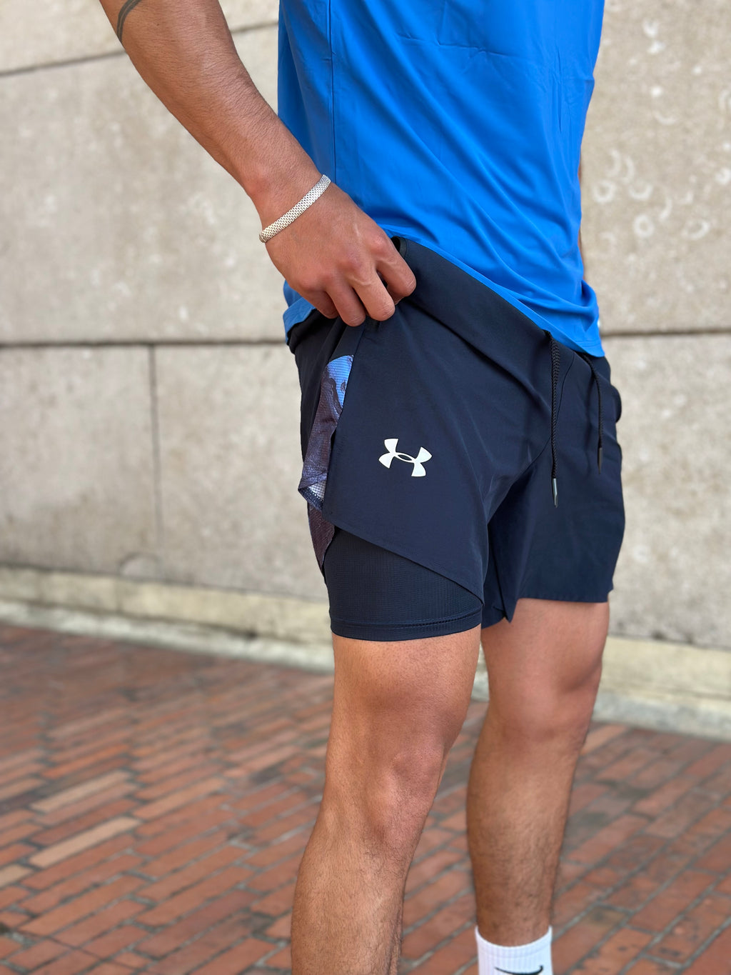SET UNDER ARMOUR
