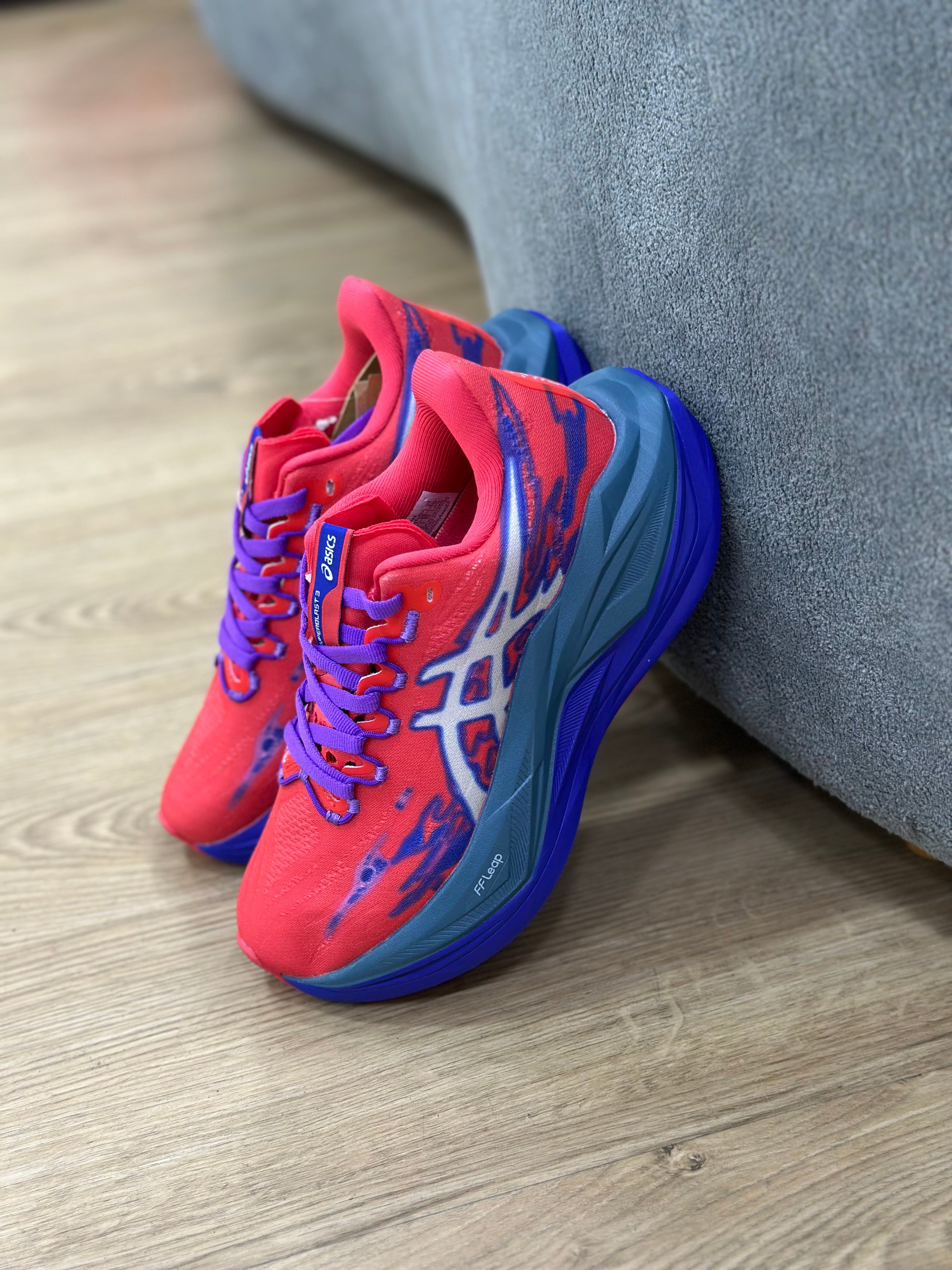 ASICS SUPERBLAST 3