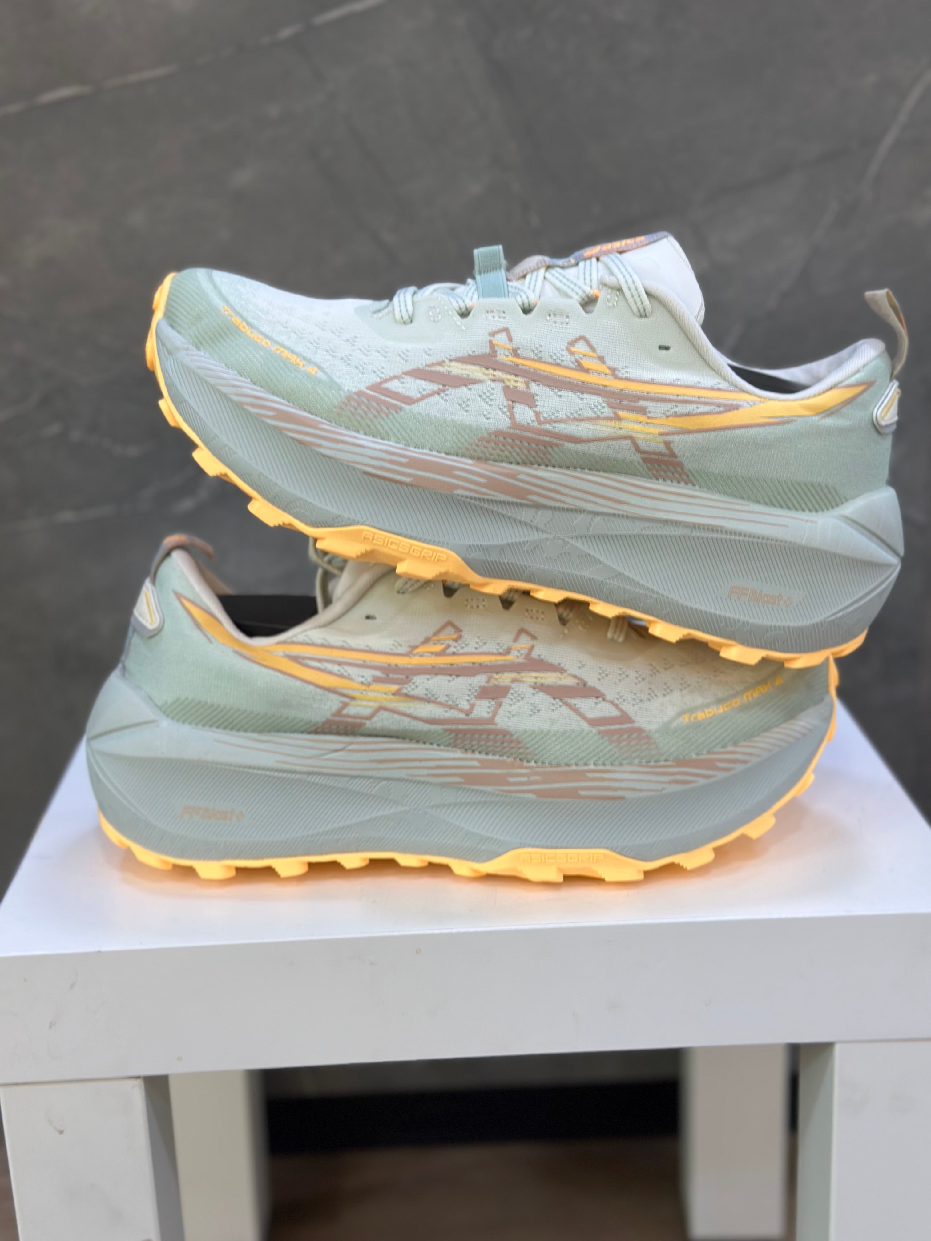 ASICS TRABUCO MAX 4