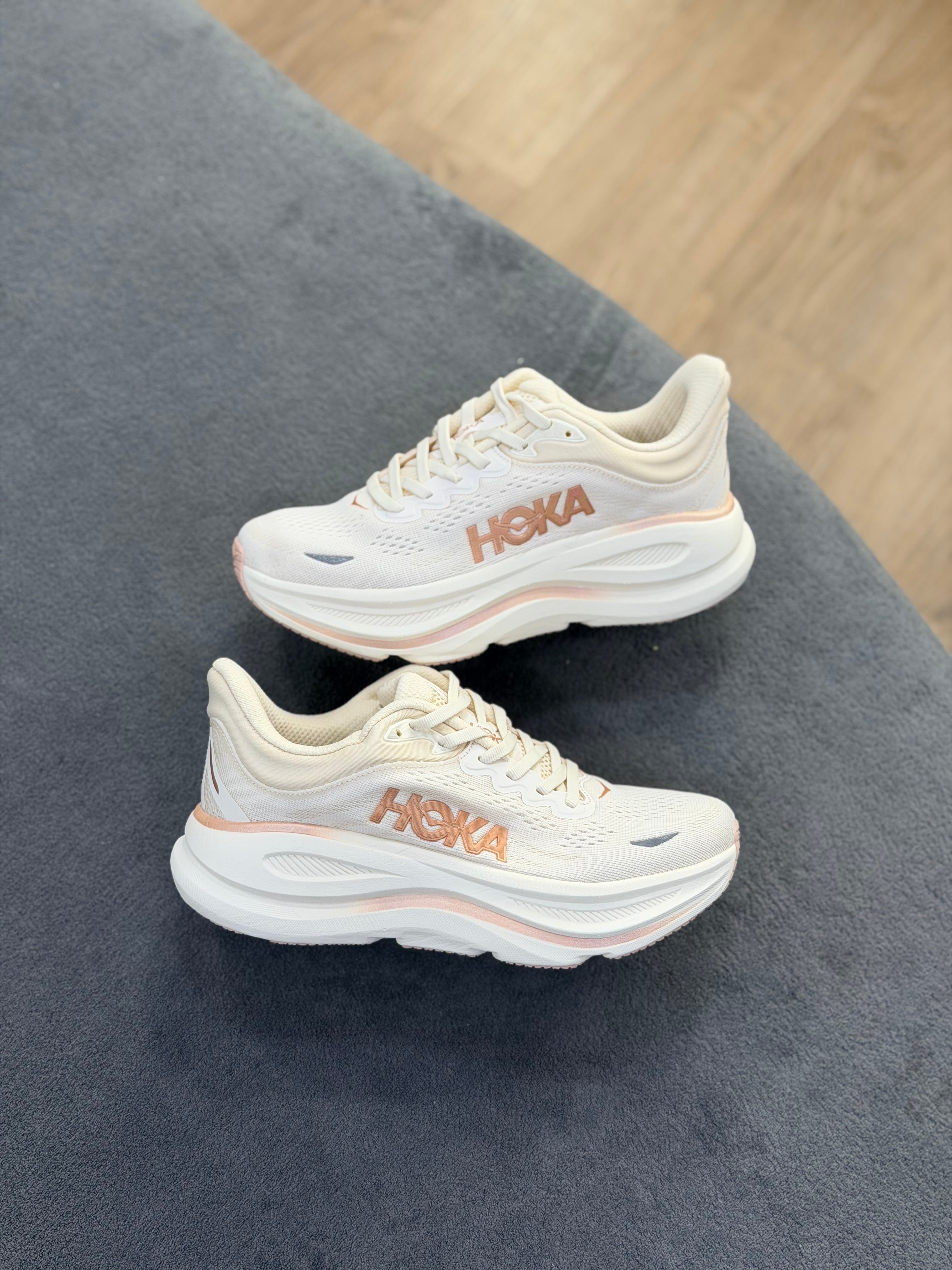 HOKA BONDI 9