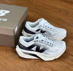 NEW BALANCE ELITE V4