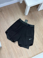 NIKE SHORT LICRA
