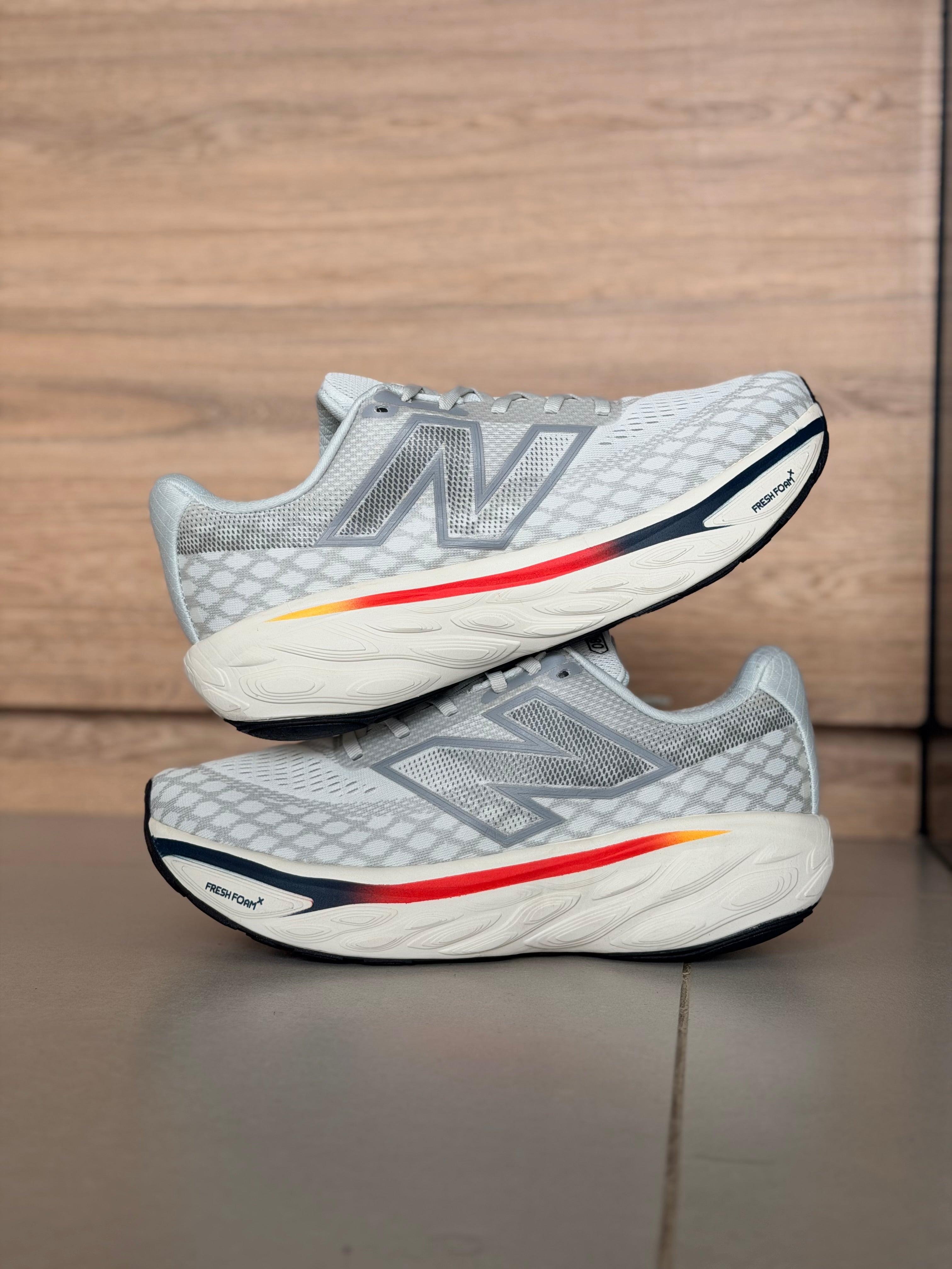 NB 1080 GRIS
