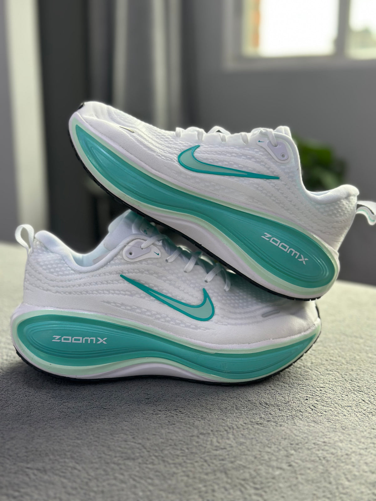NIKE VOMERO PLUS
