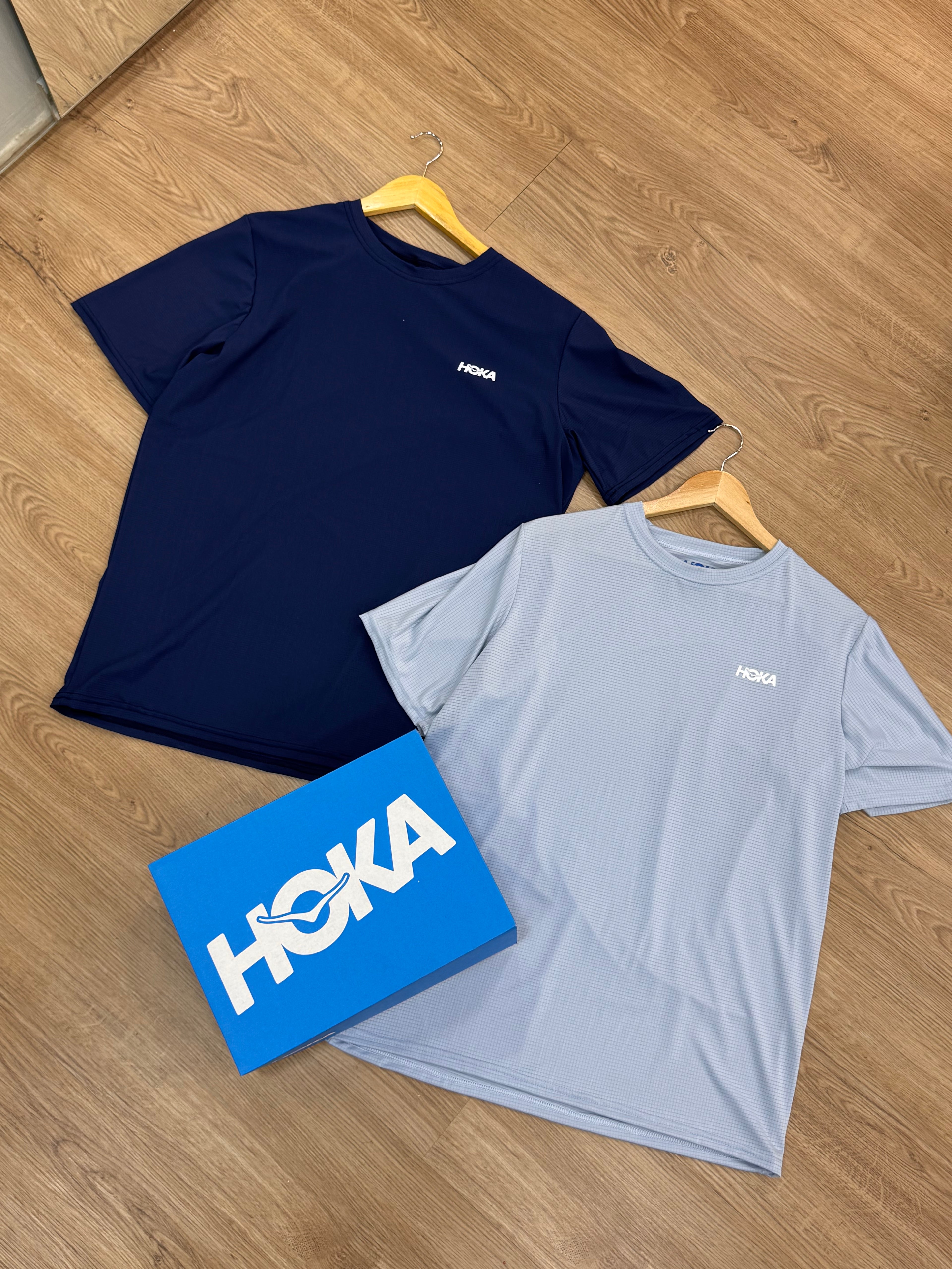 CAMISETA HOKA