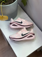NIKE STRUCTURE