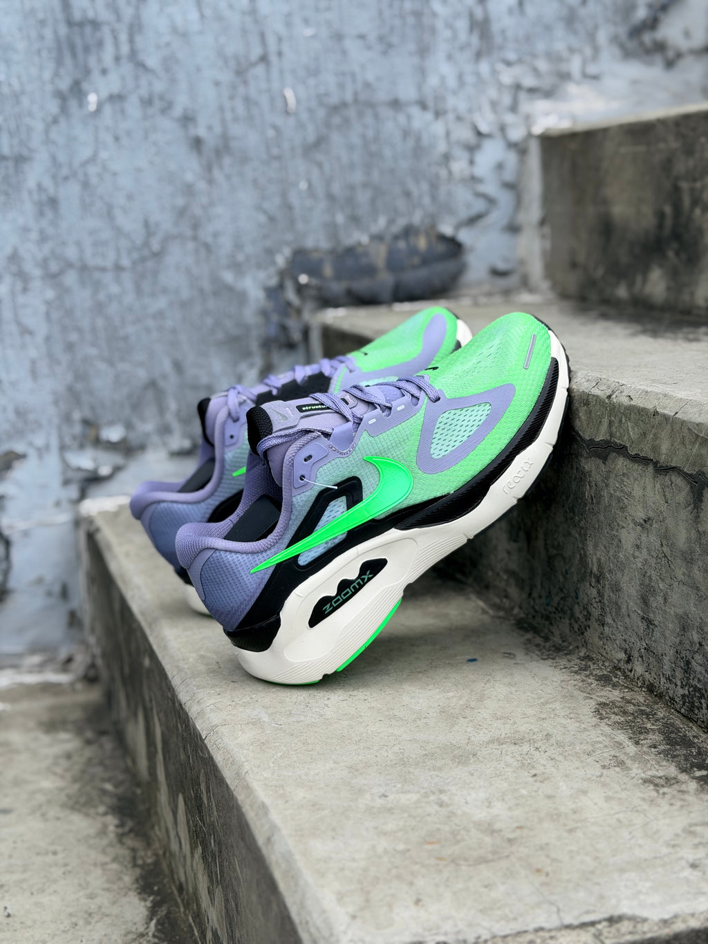NIKE RUN