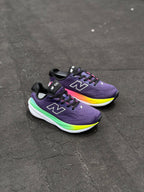 NEW BALANCE 880