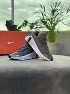 NIKE FREE METCON
