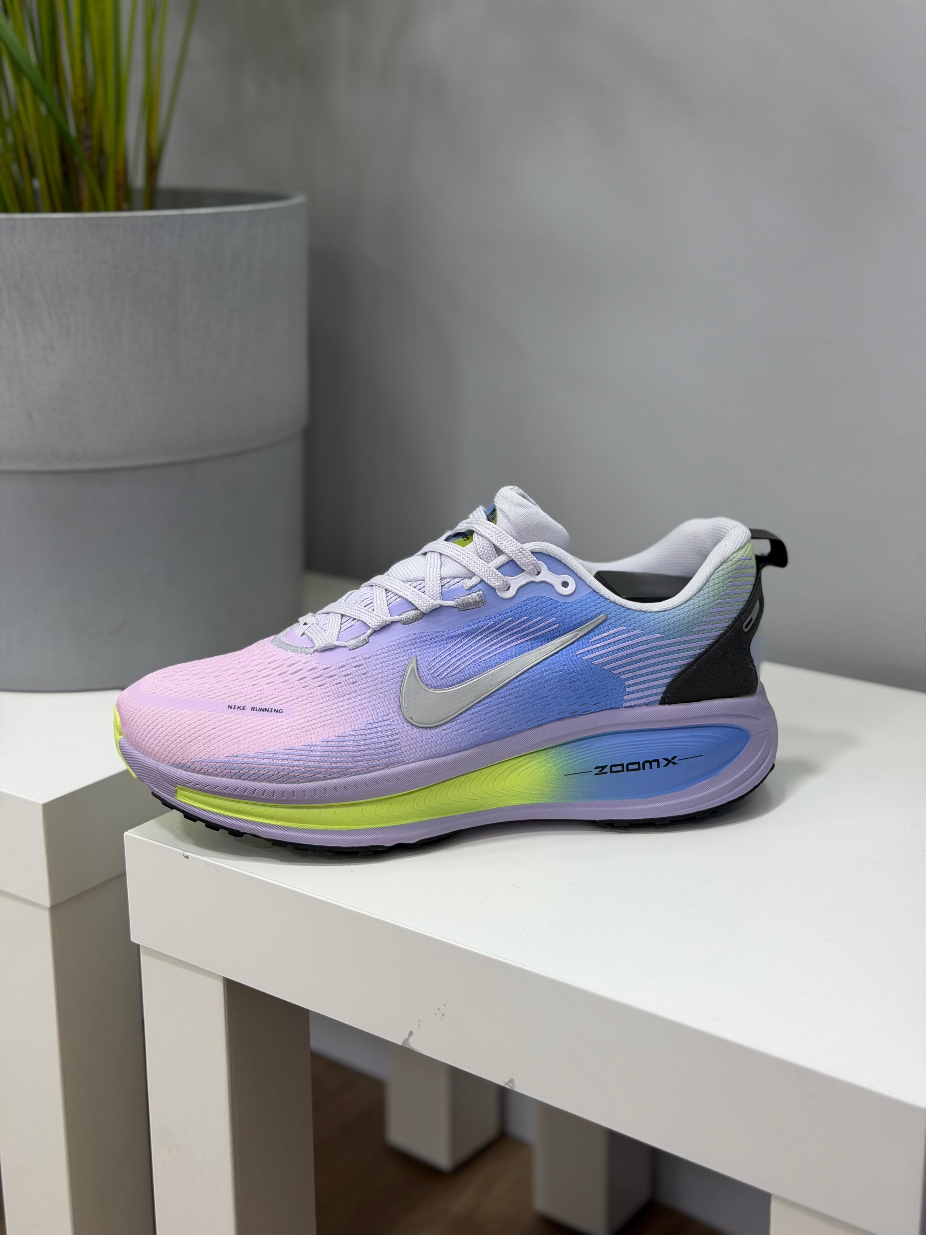 VOMERO 18 PURPLE