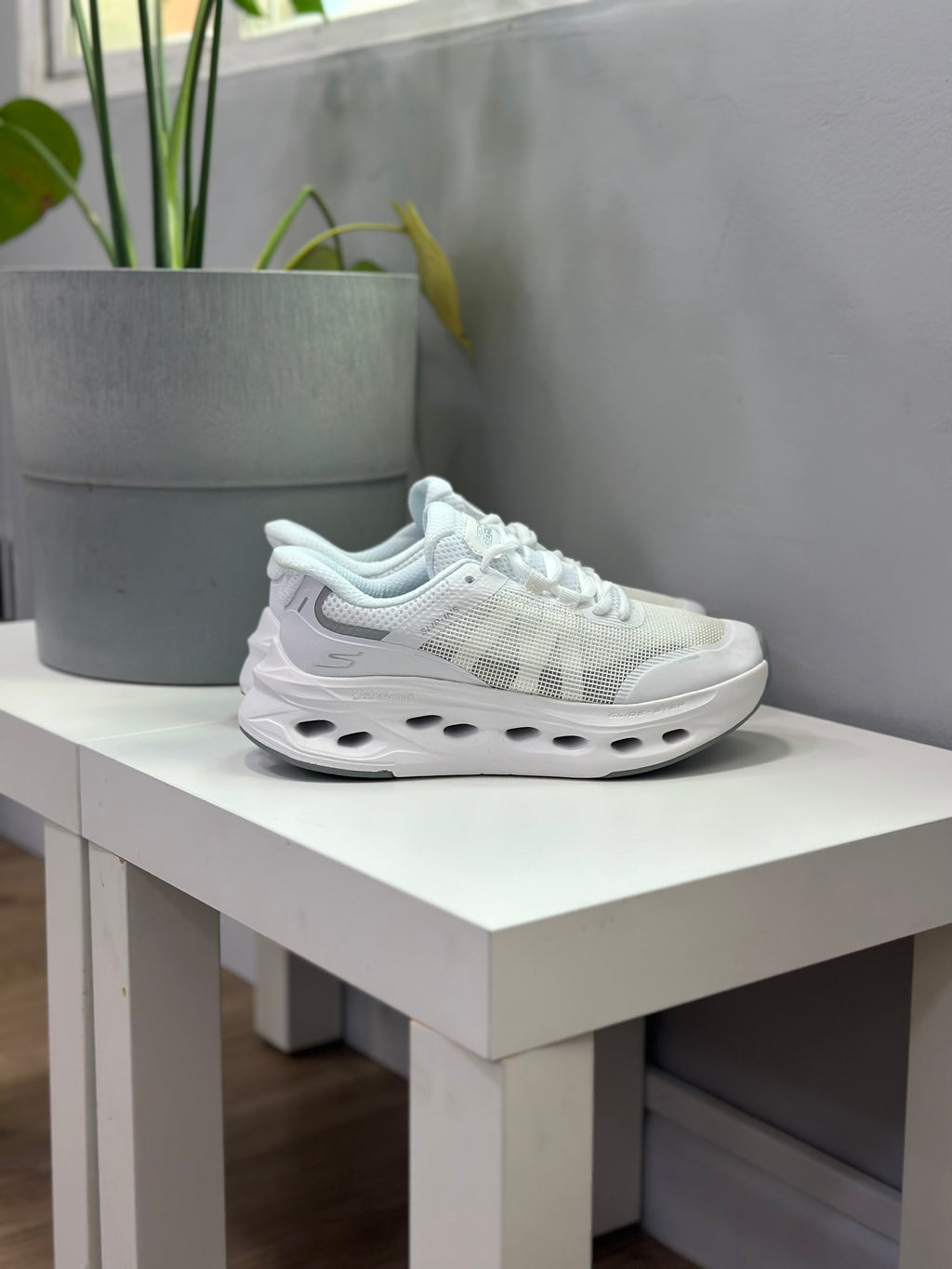 SKECHERS SLIP-INS MAX