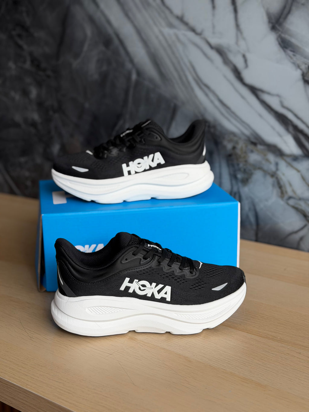 HOKA CLIFT