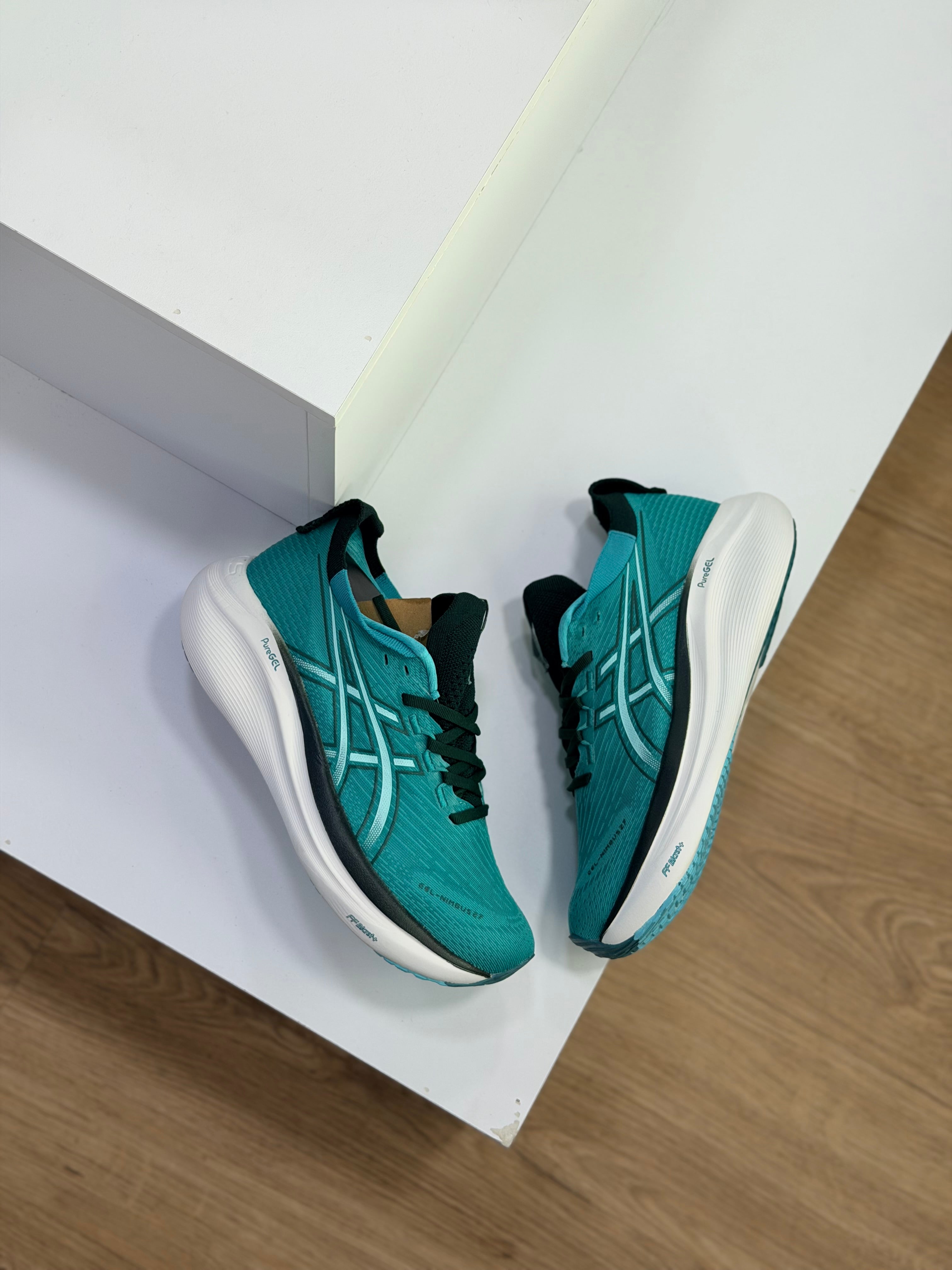 ASICS NIMBUST 27