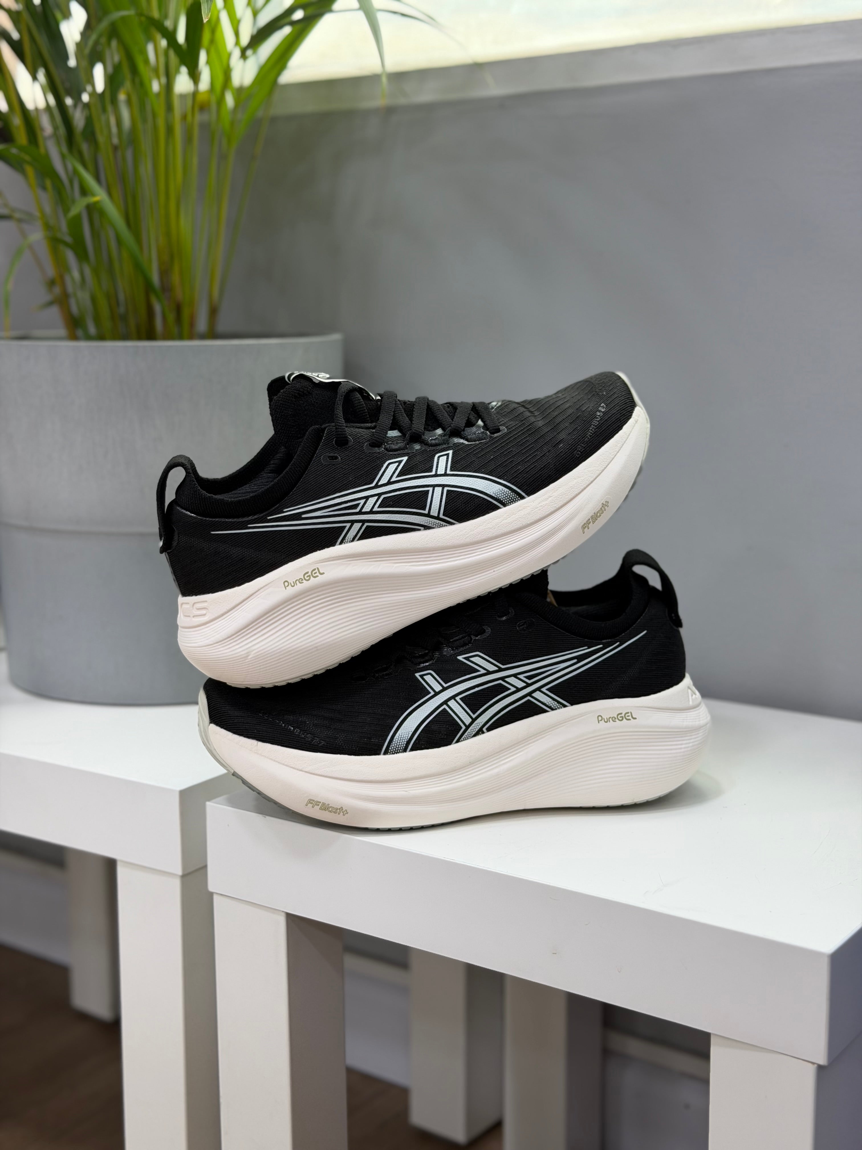 ASICS NIMBUST 27
