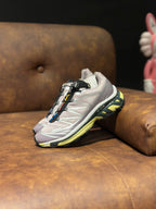 SALOMÓN XT-6