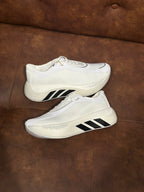 ADIDAS HYPERBOOST