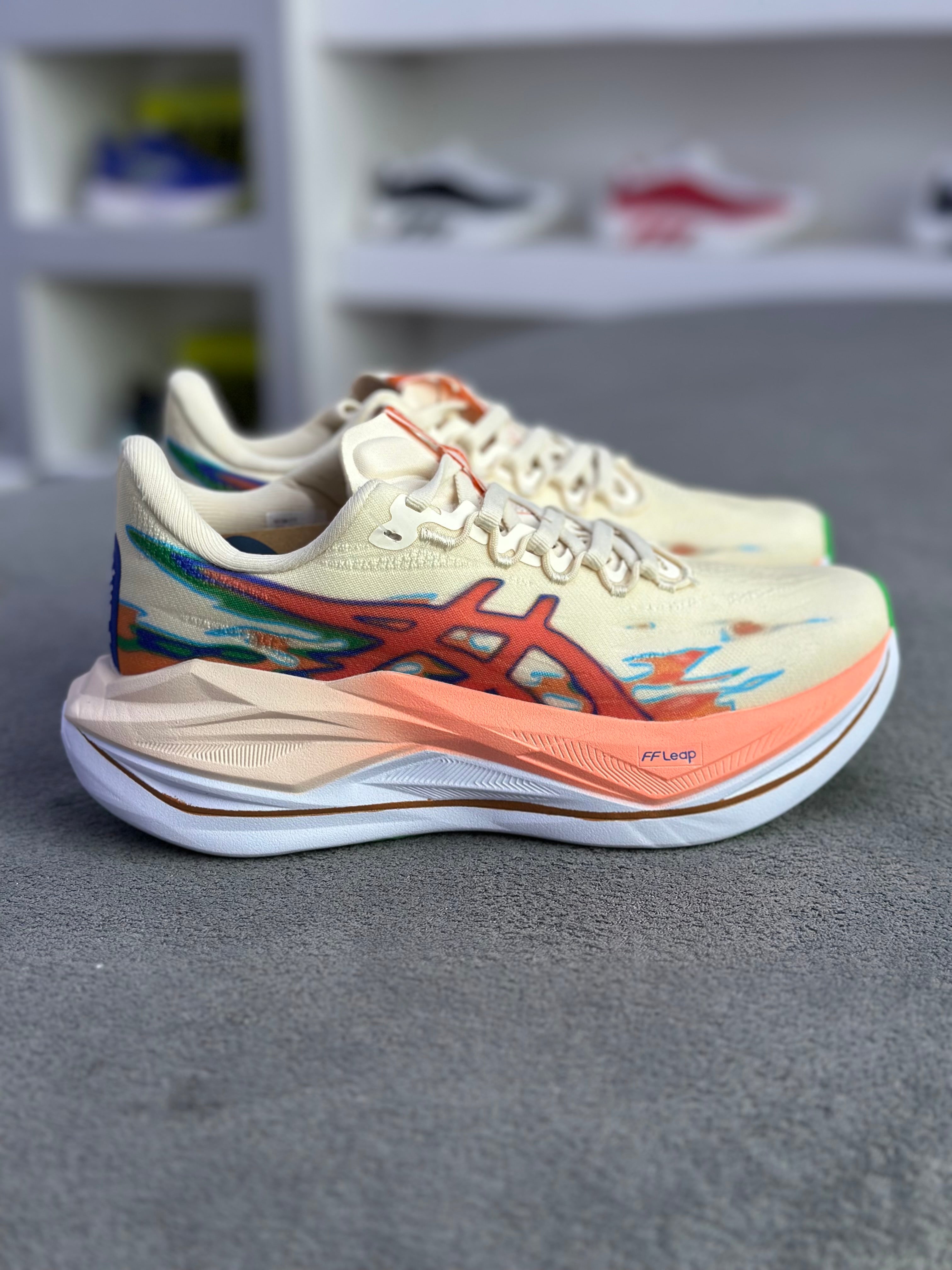 ASICS SUPERBLAST 3