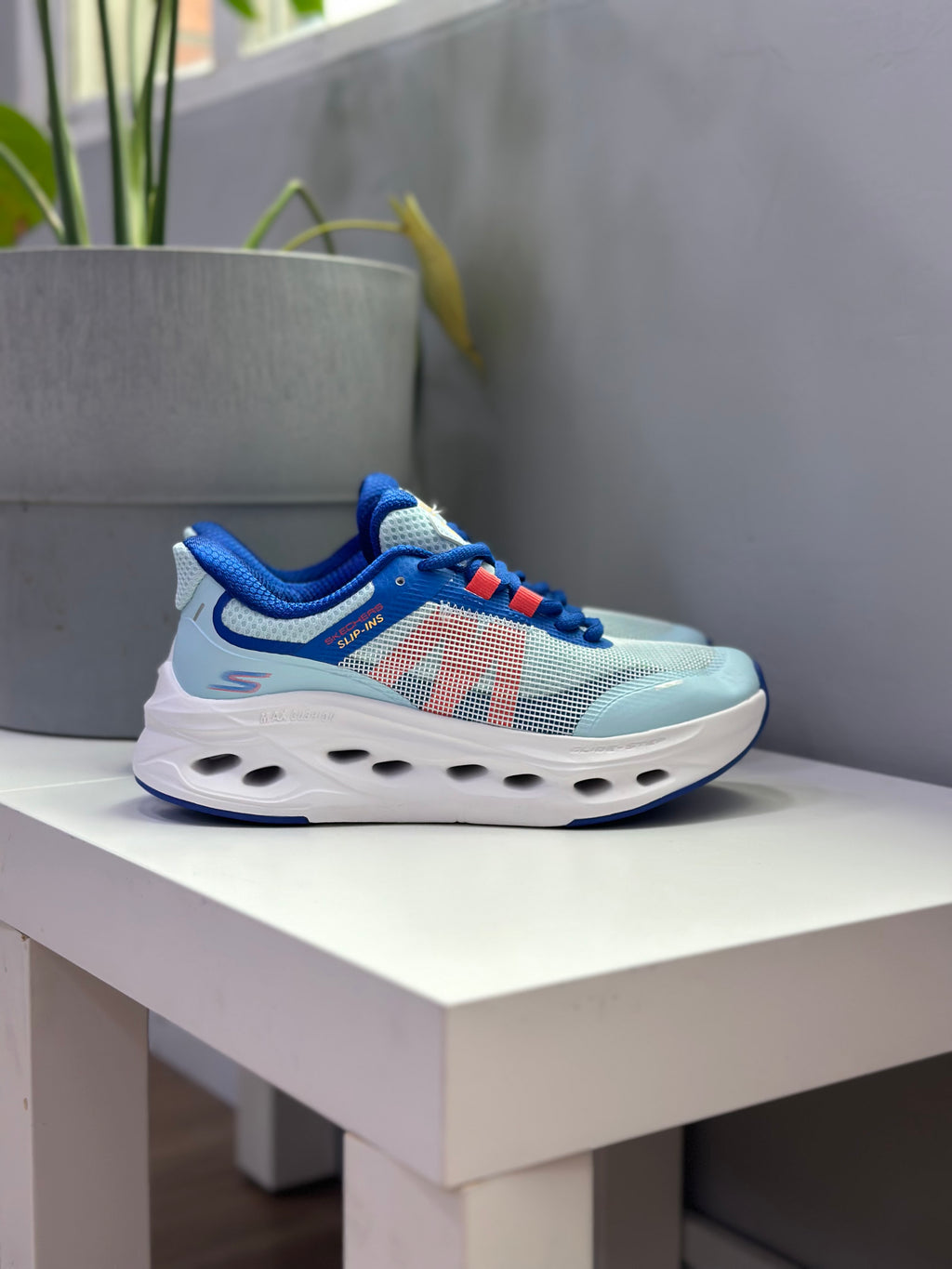 SKECHERS SLIP-INS MAX