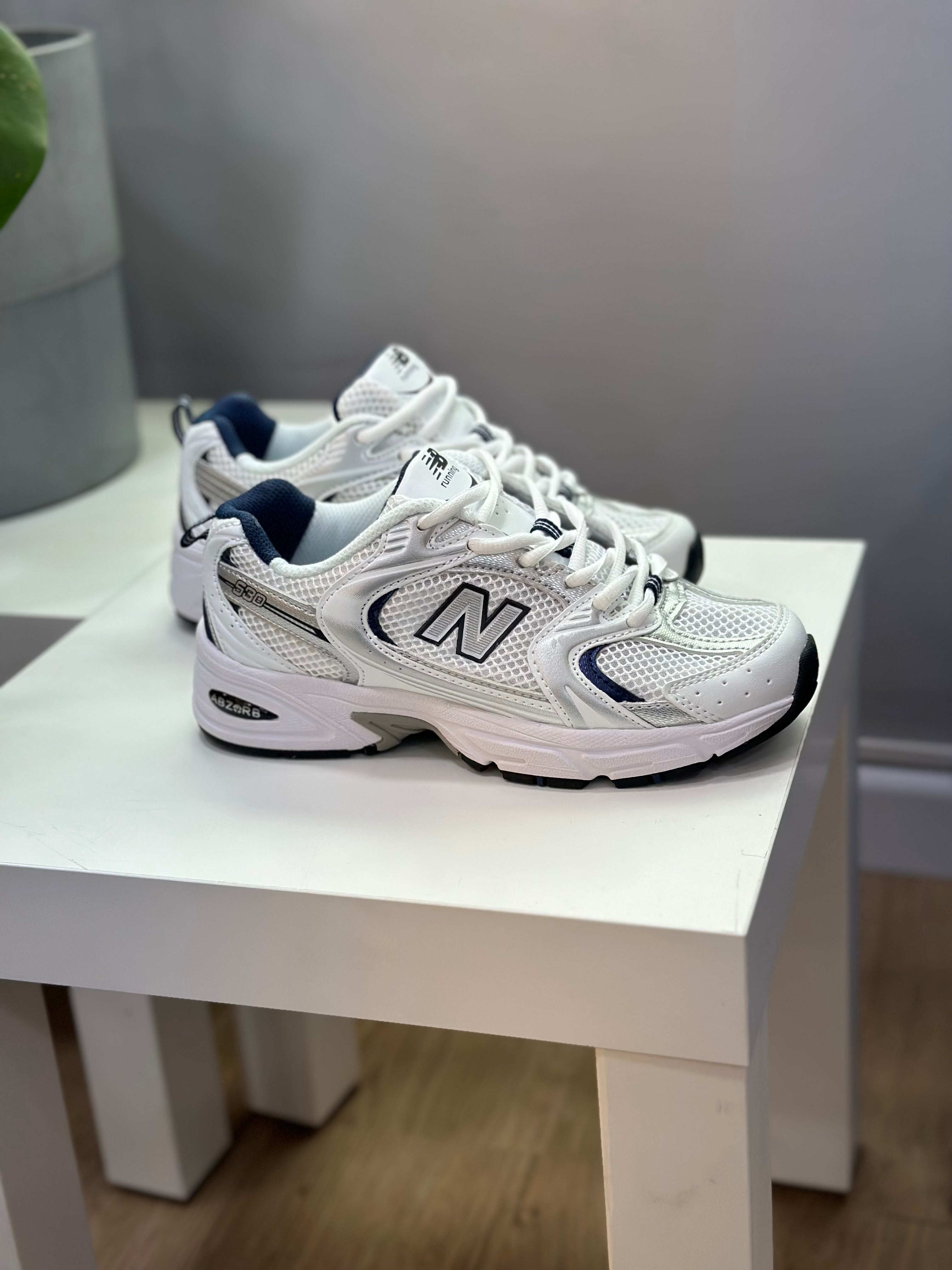NEW BALANCE 530