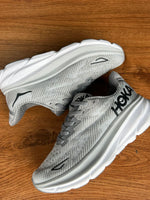 HOKA CLIFTON