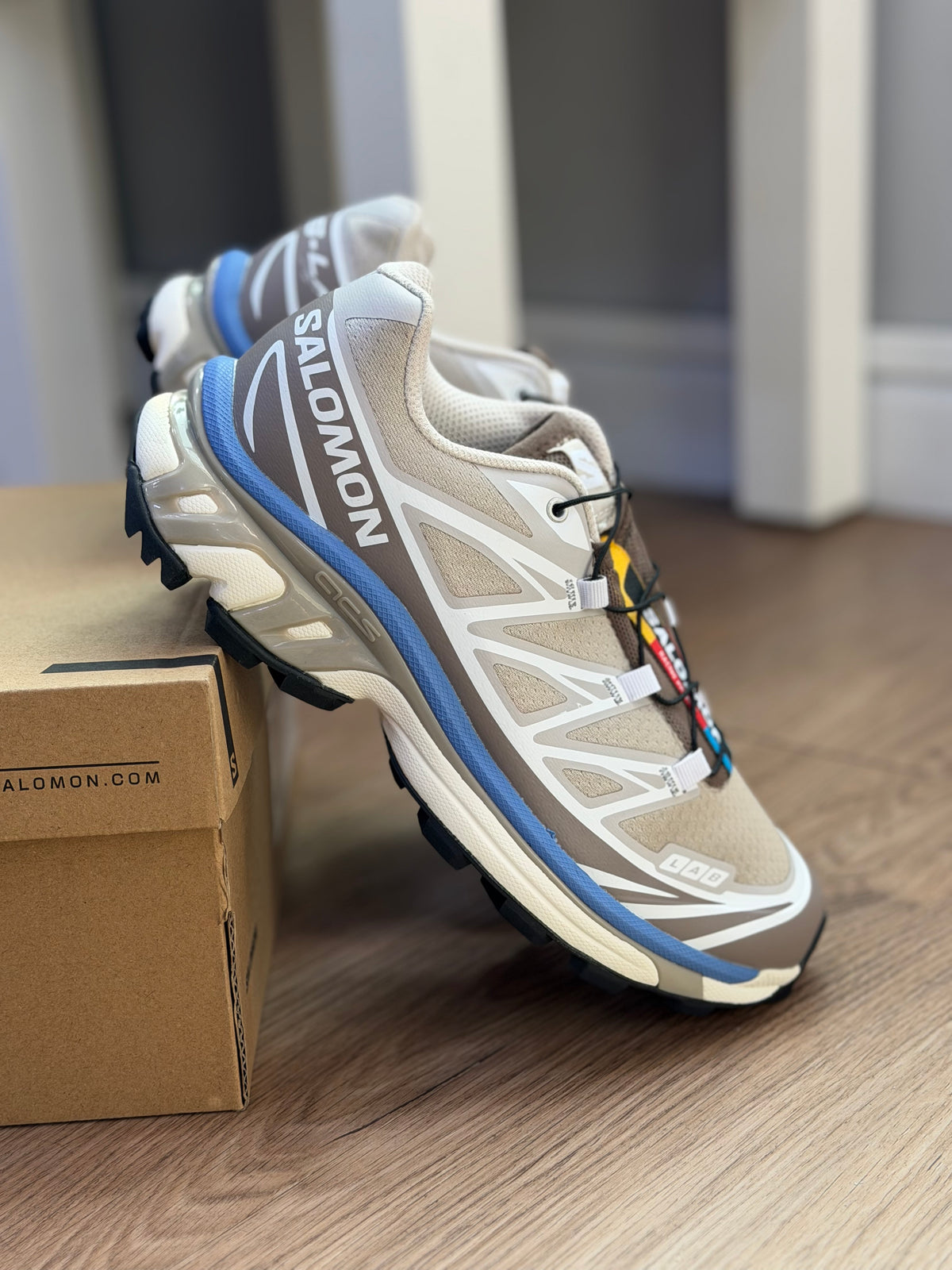 SALOMON XT-6