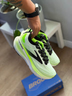BROOKS