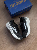BROOKS
