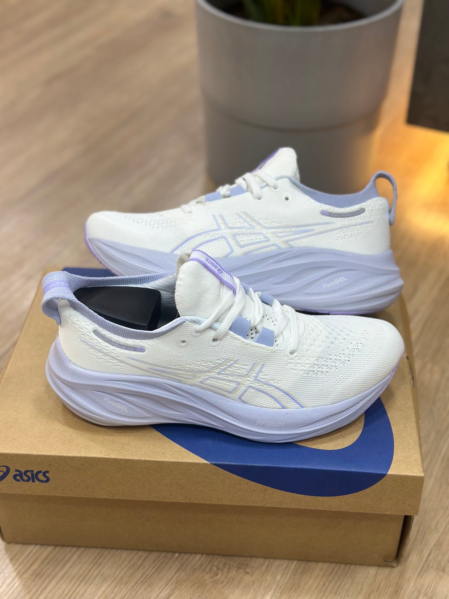 ASICS NOVABLAST LILA