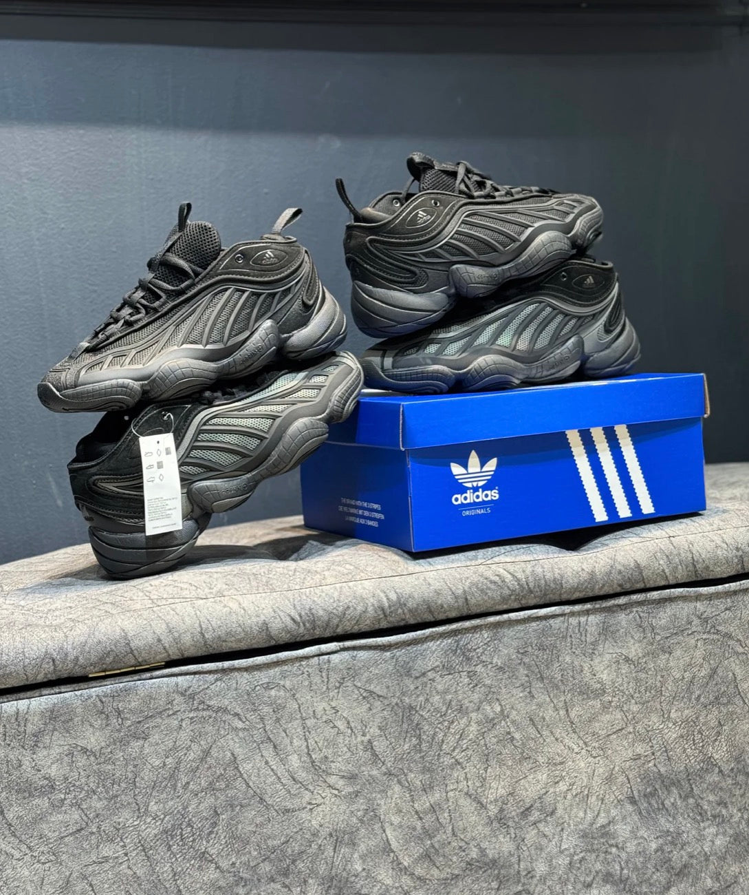 ADIDAS NEGRA