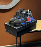 JORDAN RETRO 4